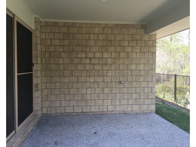 11 Sandalwood Drive, Pimpama QLD 4209