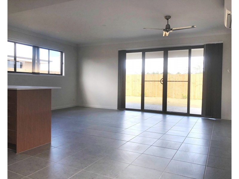 30 Jeremy Street, Coomera QLD 4209