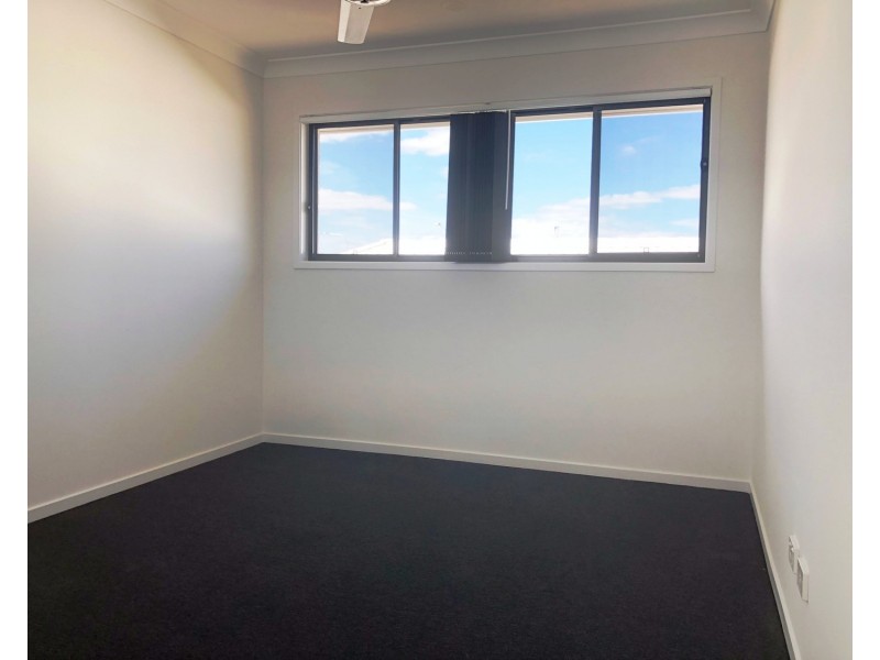 30 Jeremy Street, Coomera QLD 4209