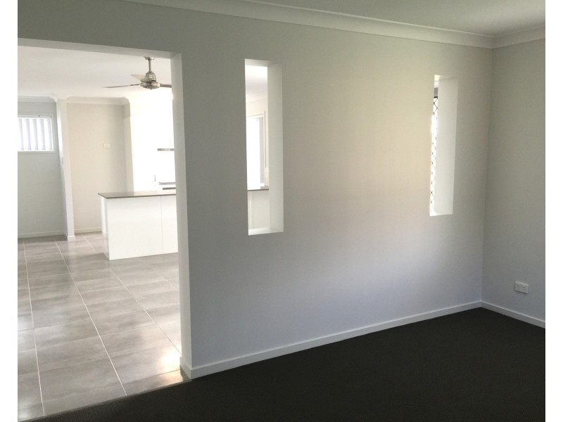 3 Sunstone Avenue, Pimpama QLD 4209