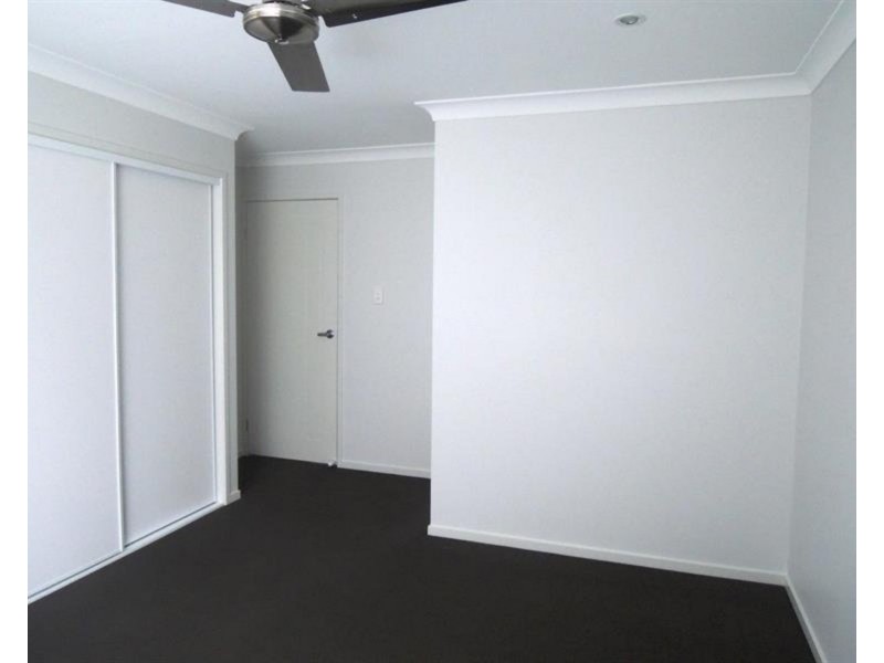3 Sunstone Avenue, Pimpama QLD 4209