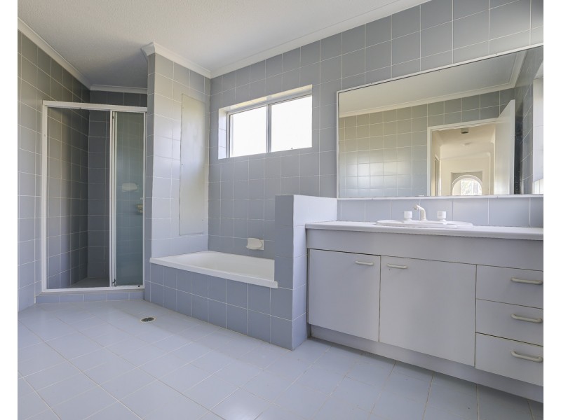 25/75 Morala Avenue, Runaway Bay QLD 4216