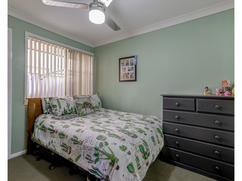 21 Ashgrove Avenue, Runaway Bay QLD 4216