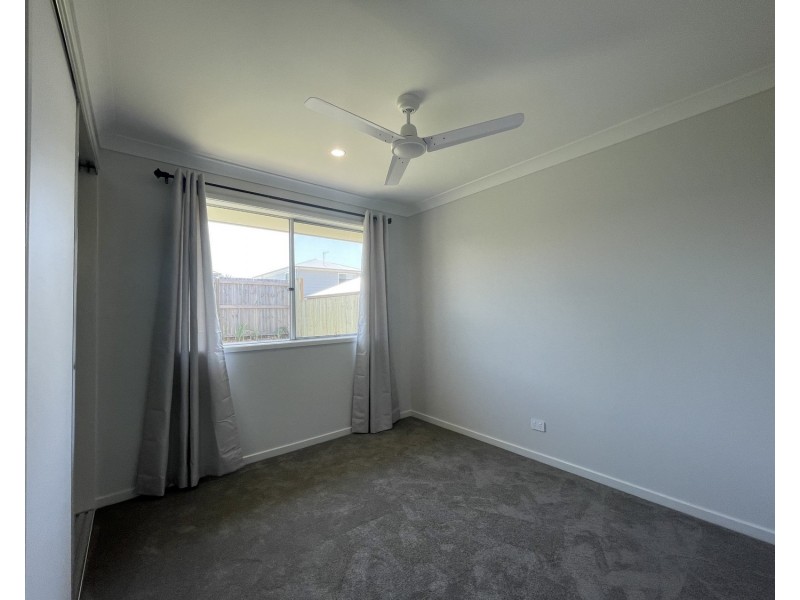 70 Village Boulevard, Pimpama QLD 4209