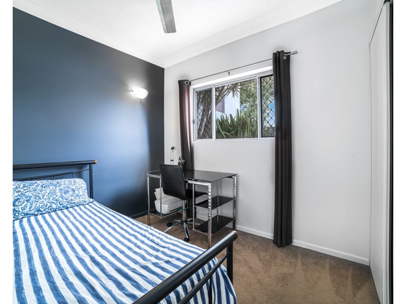 1/97 Muir Street, Labrador QLD 4215