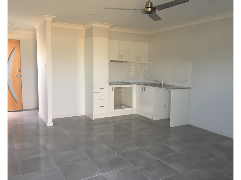 2/24 Brookfield Street, Pimpama QLD 4209