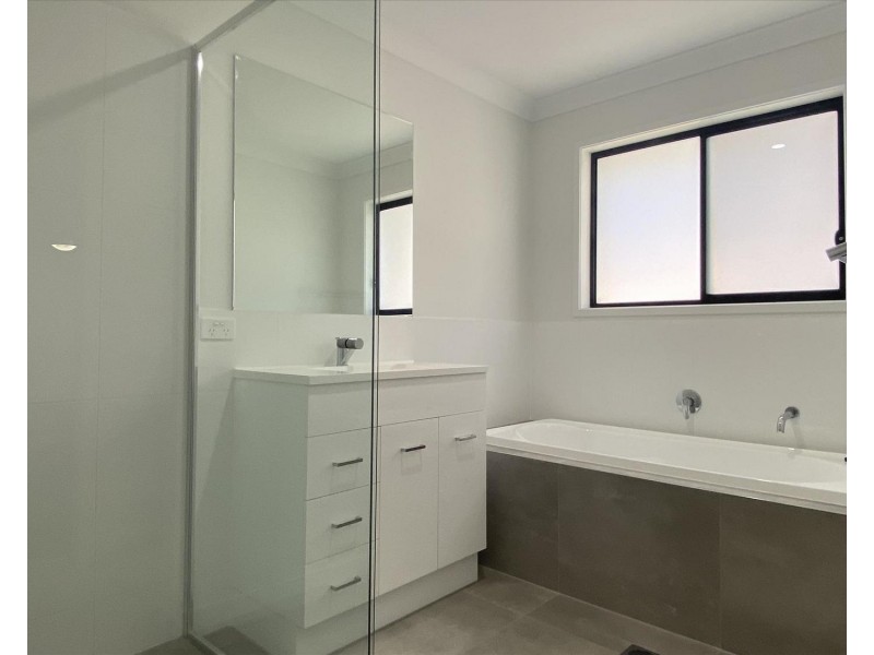 59 Sawmill Drive, Greenbank QLD 4124