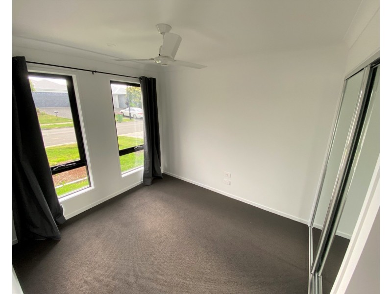 23 Fountain Street, Pimpama QLD 4209