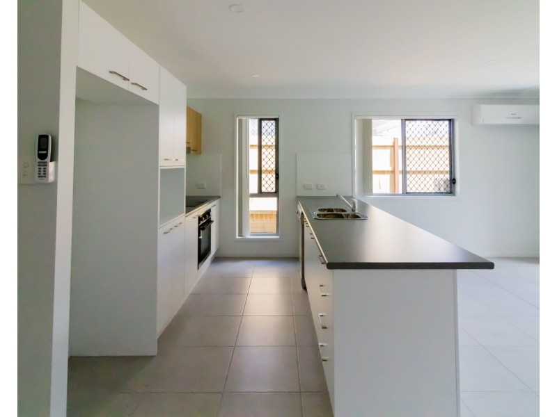 1/3 Bailey Court, Ormeau QLD 4208