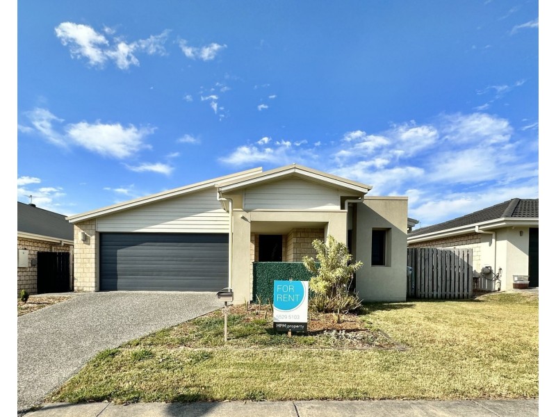 104 Fountain Street, Pimpama QLD 4209