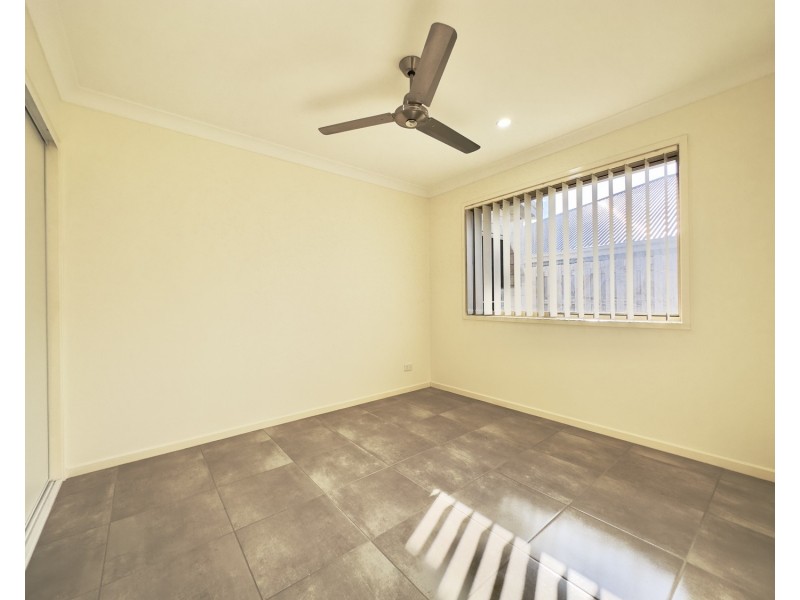 104 Fountain Street, Pimpama QLD 4209