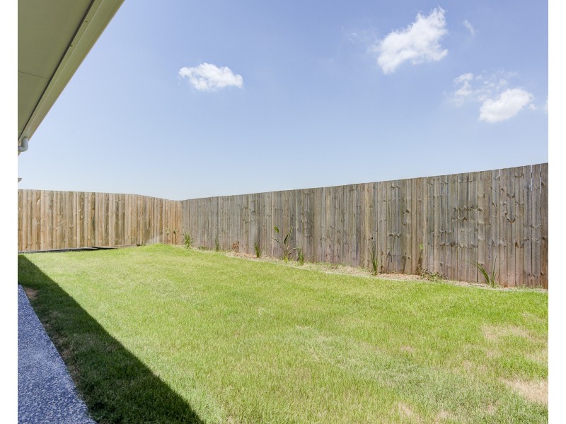 67 Fountain Street, Pimpama QLD 4209