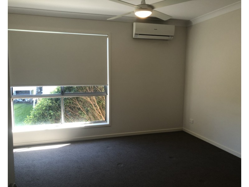 2/79 Falconer Street, Southport QLD 4215