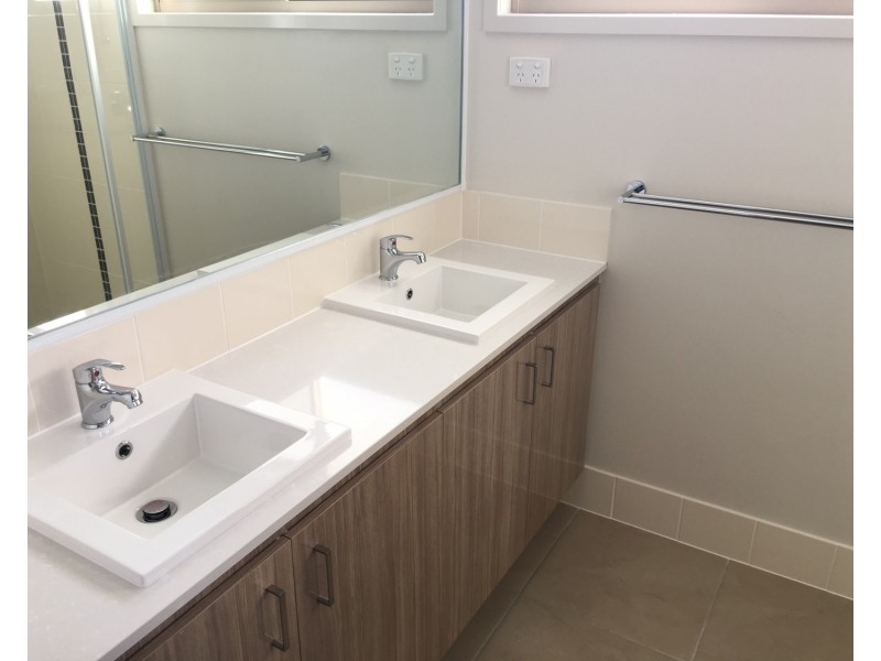 50 Fountain Street, Pimpama QLD 4209