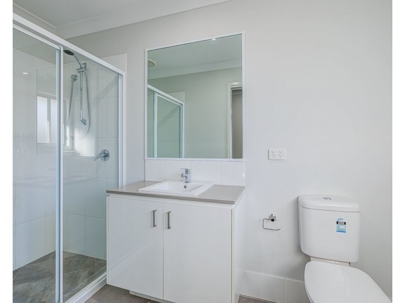 64 Brookfield Street, Pimpama QLD 4209