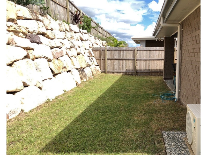 64 Brookfield Street, Pimpama QLD 4209