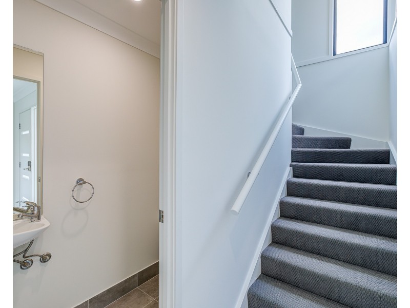 12 Byfield Place, Yarrabilba QLD 4207