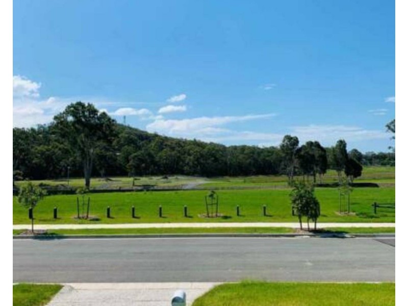 81 Fairbourne Terrace, Pimpama QLD 4209