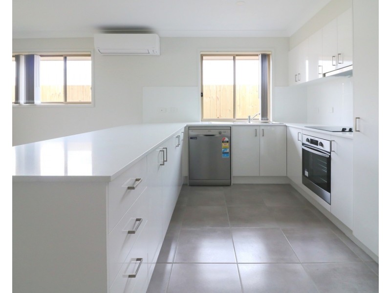 38 Jeremy Street, Coomera QLD 4209