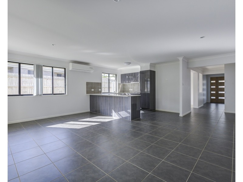 51 Matas Drive, Pimpama QLD 4209