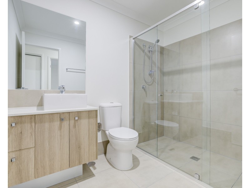 1/44  Richenda Street, Ormeau Hills QLD 4208