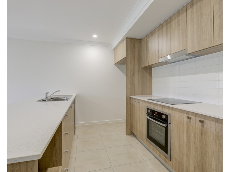 1/44  Richenda Street, Ormeau Hills QLD 4208