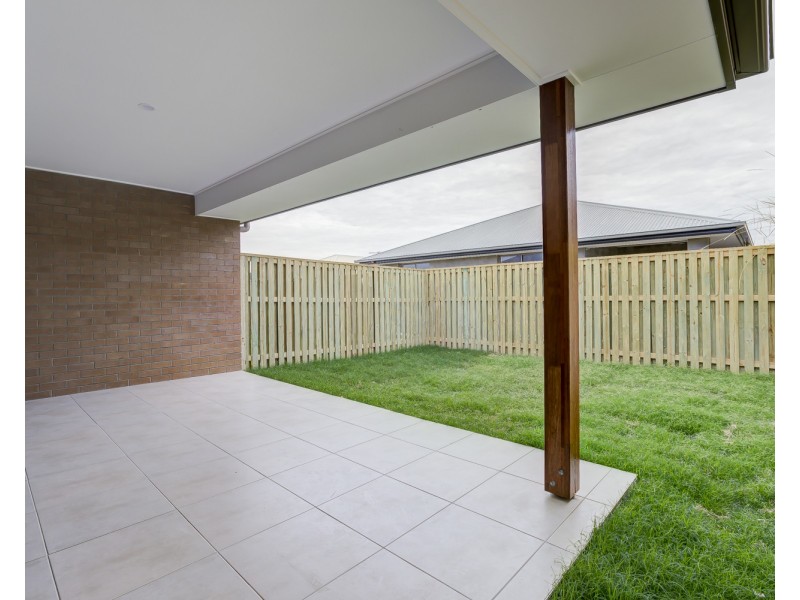 1/44  Richenda Street, Ormeau Hills QLD 4208