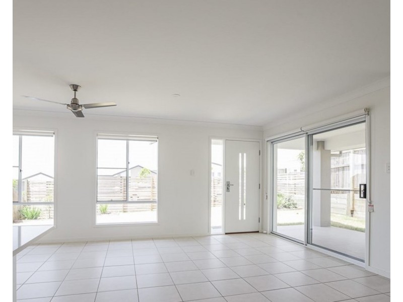 20 Trump Street, Pimpama QLD 4209