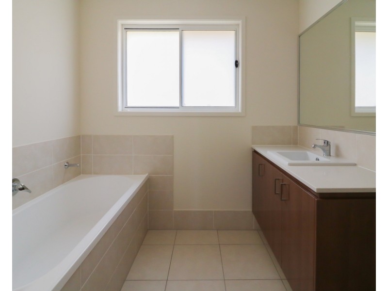 46 Jeremy Street, Coomera QLD 4209