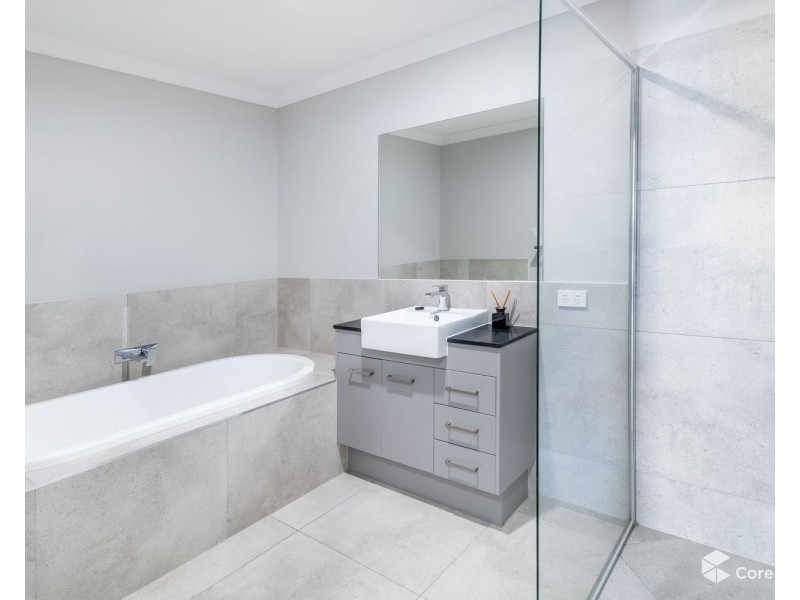 2/17 O’Connell Court, Pimpama QLD 4209