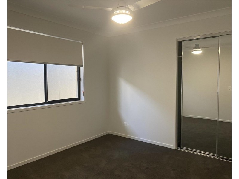 48 Hyde Drive, Yarrabilba QLD 4207