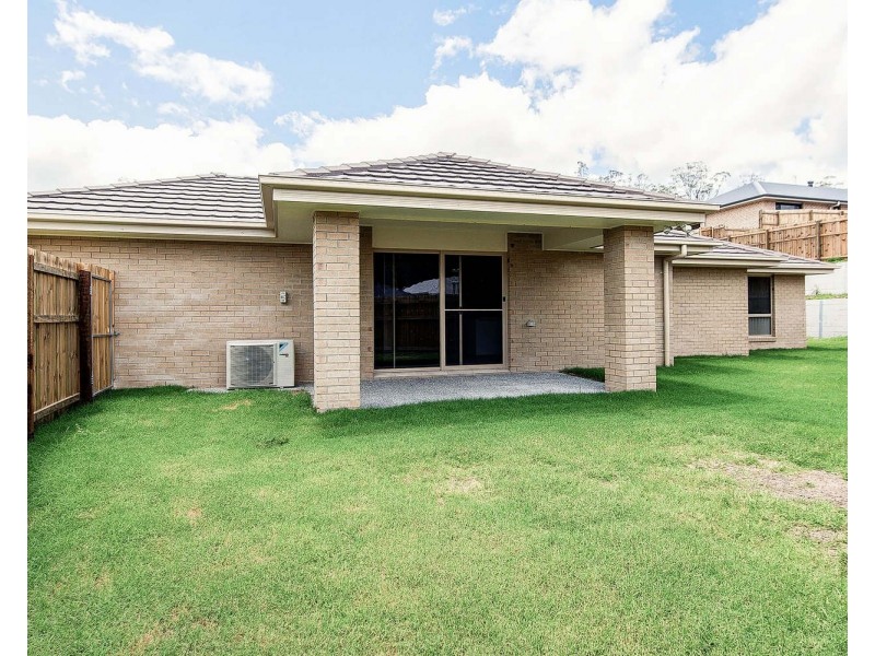 27 Dysart Drive, Holmview QLD 4207