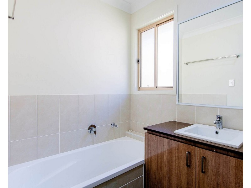 26 Dysart Drive, Holmview QLD 4207