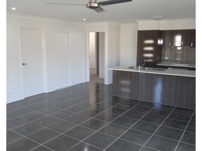 1/20 Alessandra Circuit, Coomera QLD 4209