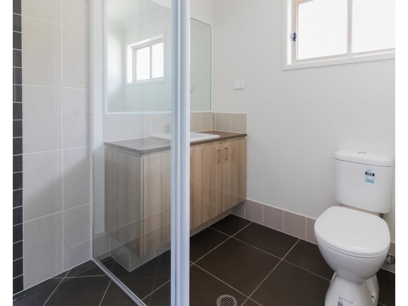 6 Troy Knight Drive, Pimpama QLD 4209