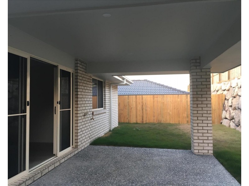 73 Woodrose Circuit, Pimpama QLD 4209