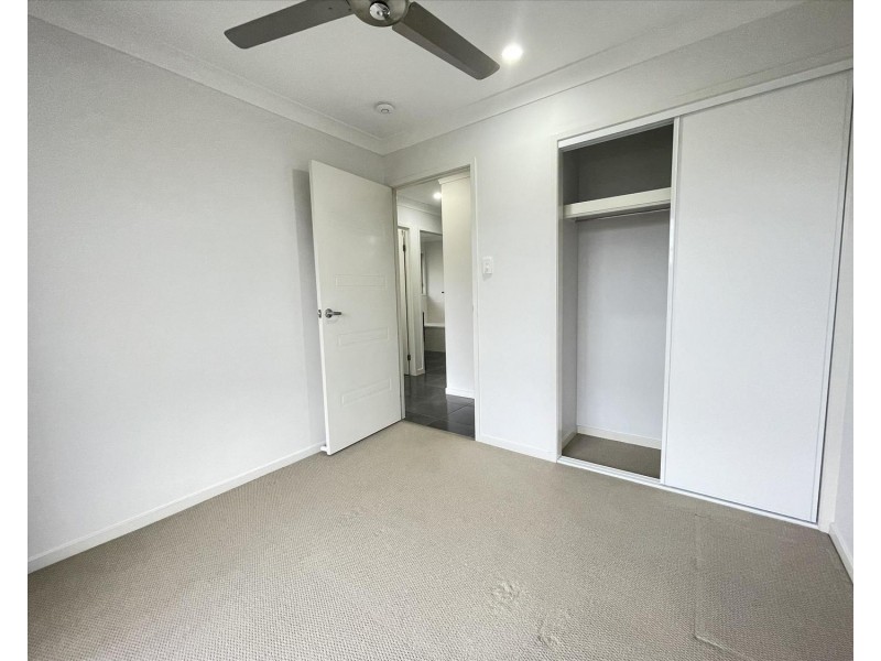 34 Fountain Street, Pimpama QLD 4209