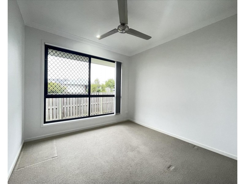 34 Fountain Street, Pimpama QLD 4209