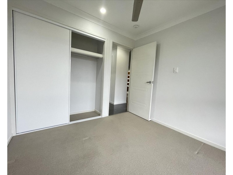 34 Fountain Street, Pimpama QLD 4209