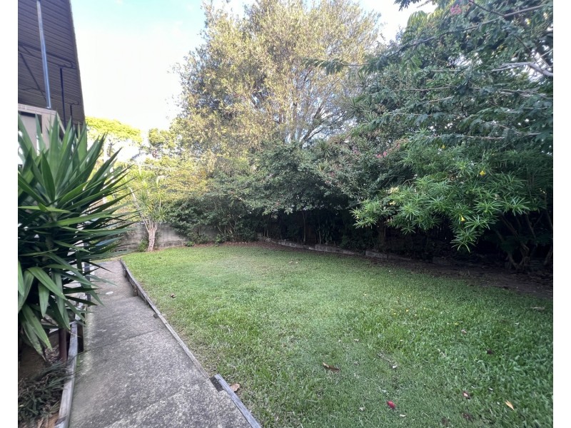 32 Pilliga Street, Southport QLD 4215