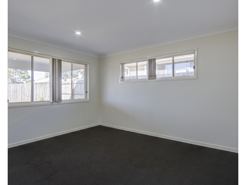 17 Firestone Avenue, Pimpama QLD 4209