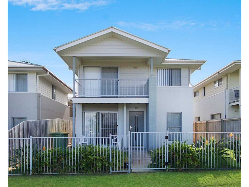 20/20 Bedford Road, Pimpama QLD 4209