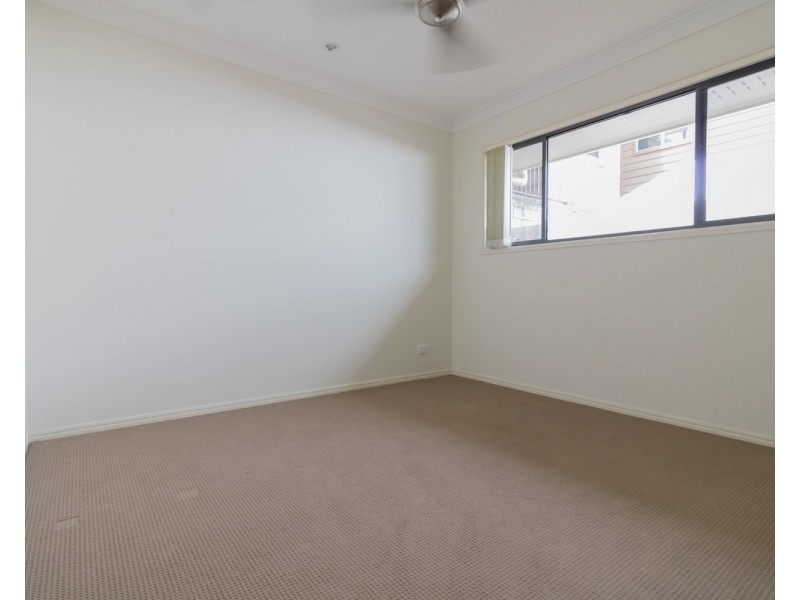 57 Damian Leeding Way, Upper Coomera QLD 4209