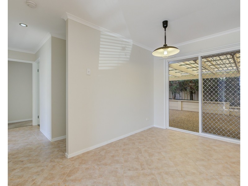 8/25 McMillan Street, Labrador QLD 4215