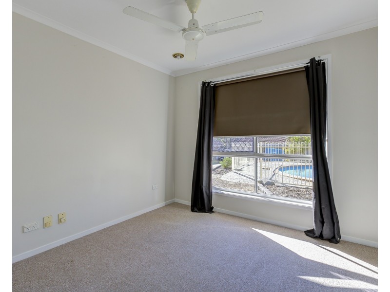 8/25 McMillan Street, Labrador QLD 4215