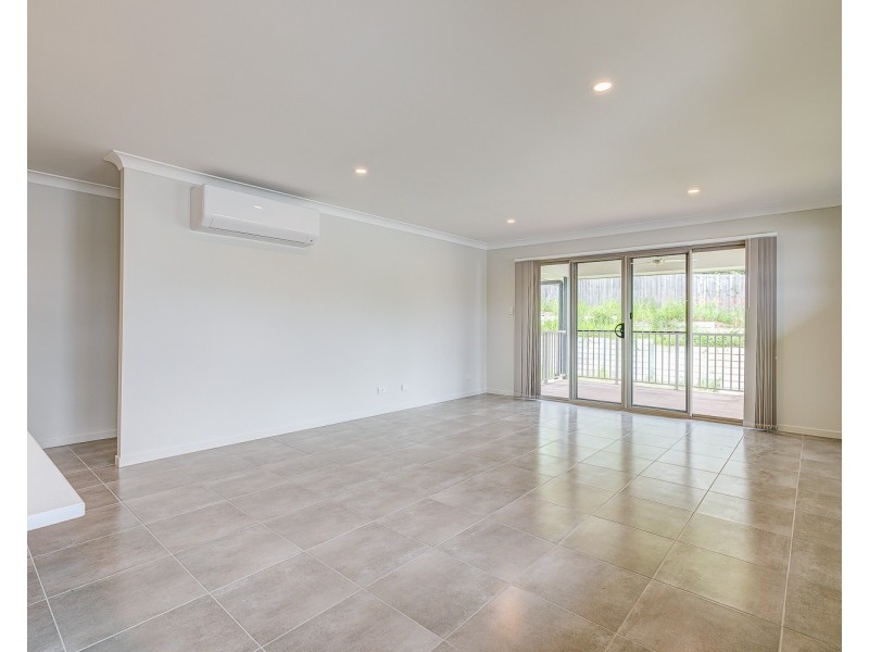 40 Innsbruck Way, Bahrs Scrub QLD 4207