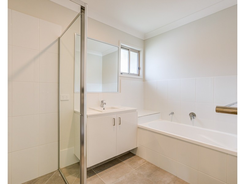 40 Innsbruck Way, Bahrs Scrub QLD 4207