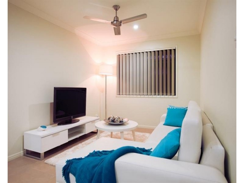23 Tiffany Way, Pimpama QLD 4209