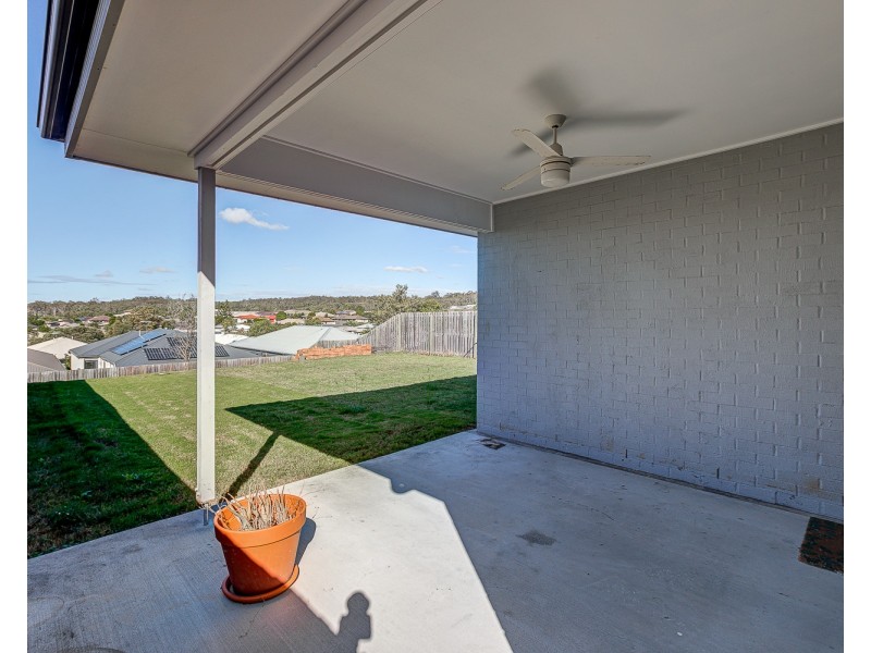 10 Vargon Circuit, Holmview QLD 4207