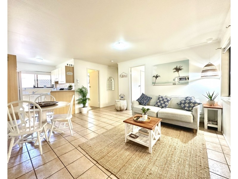 1/31 Victor Avenue, Paradise Point QLD 4216